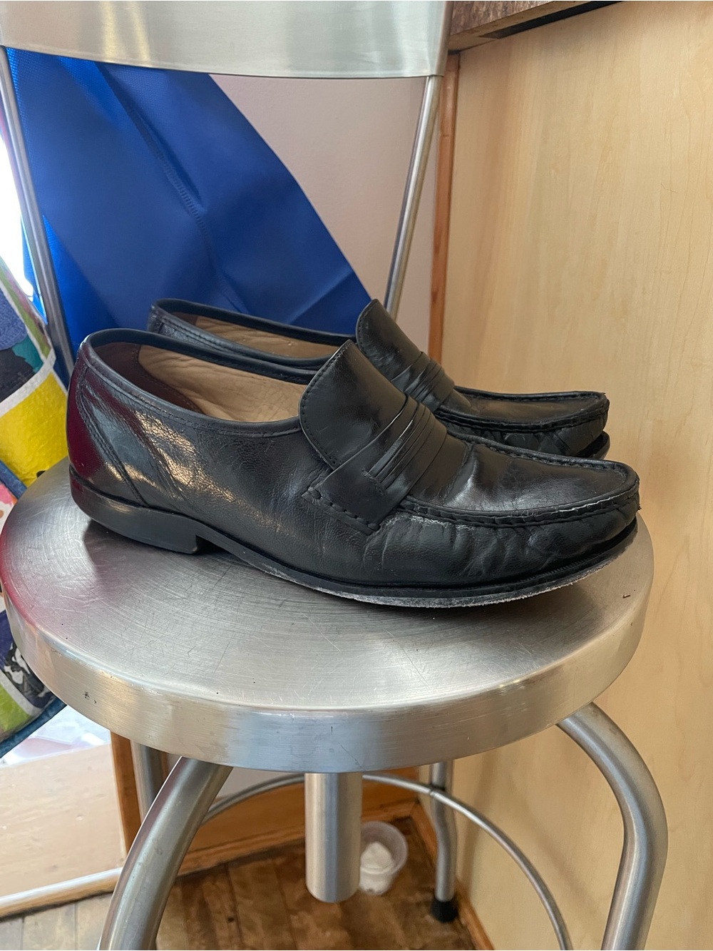 Bostonian Moctoe black leather loafers 8M
